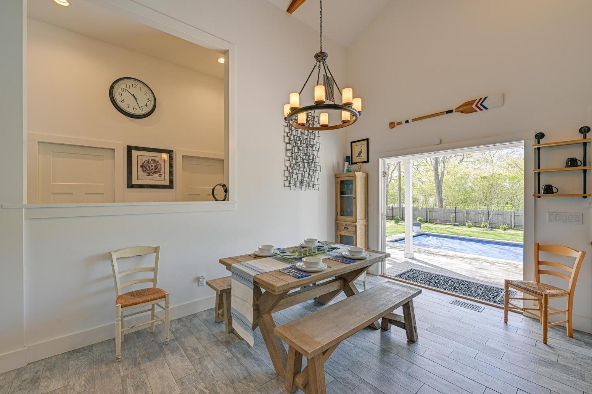 Distinctive Hamptons Home With Pool Near Bay, Ocean Hampton Bays Esterno foto